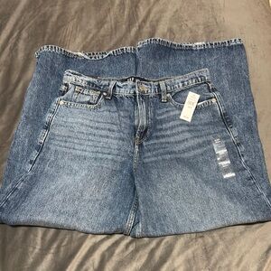GAP, super wide leg, baggy jeans. Size 27. NWT.